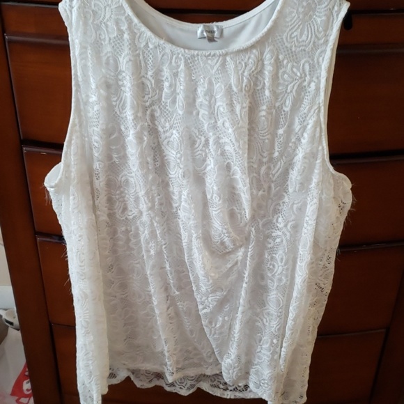 Avenue Tops - Lace Ruched Sleeveless Top Avenue Tops - Lace Ruched Sleeveless Top